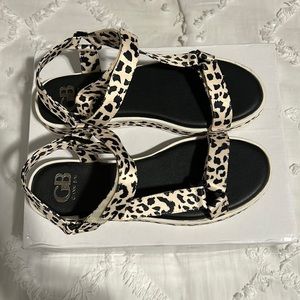 Gianni Bini Leopard Shoes